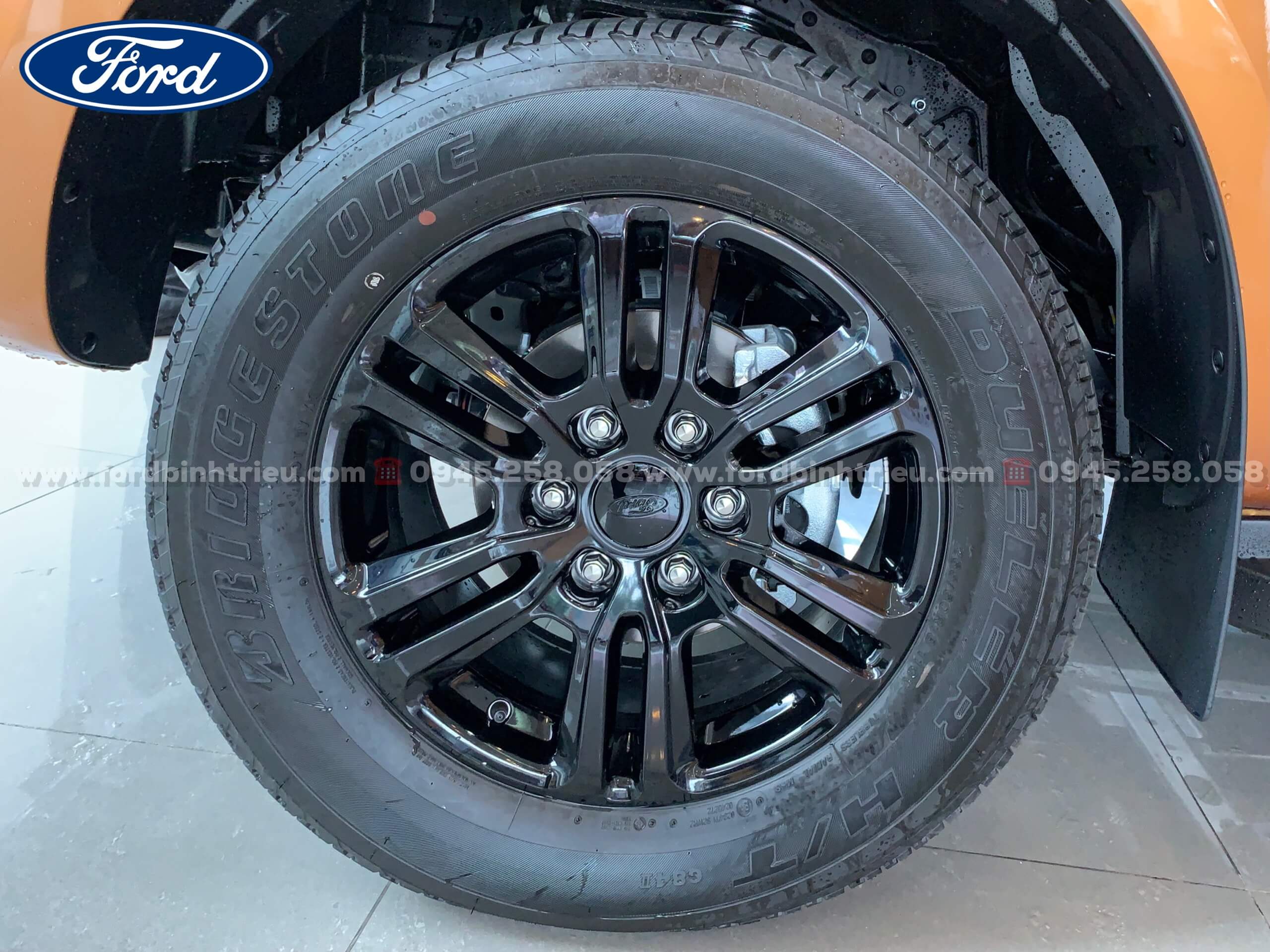 ford_ranger_wildtrak_1_cau_2021_2020_ngoai_that_2