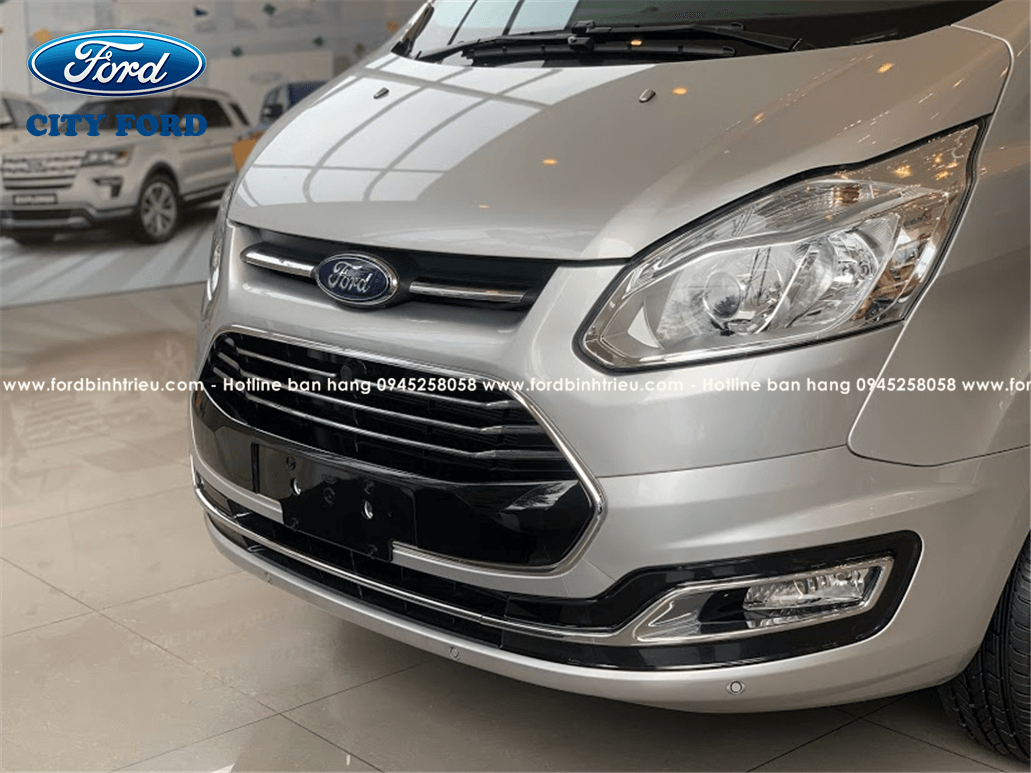 ford_tourneo_titanium_2021_ngoai_that_2