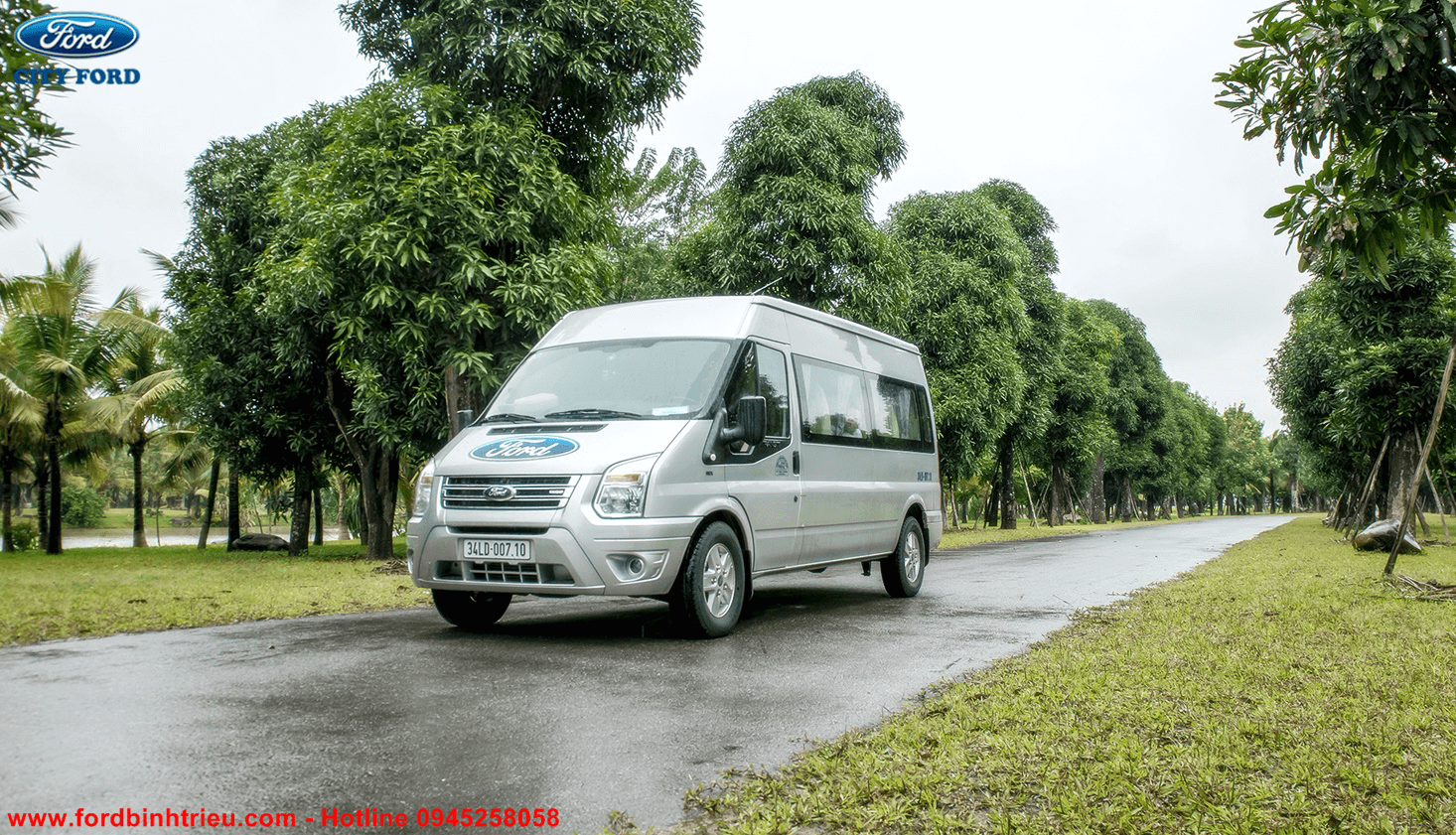 gia xe ford transit 16 cho 2020 moi nhat
