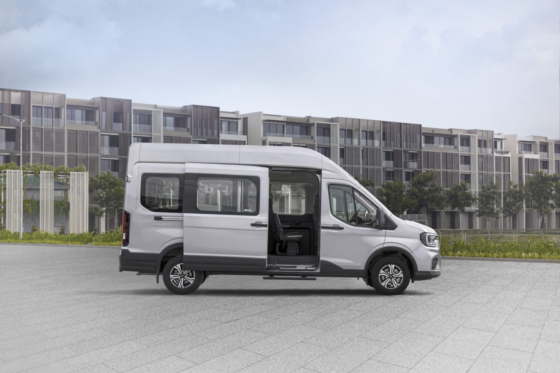 gia_xe_ford_transit_2025_premium_16_cho_-_ngoai_that__1