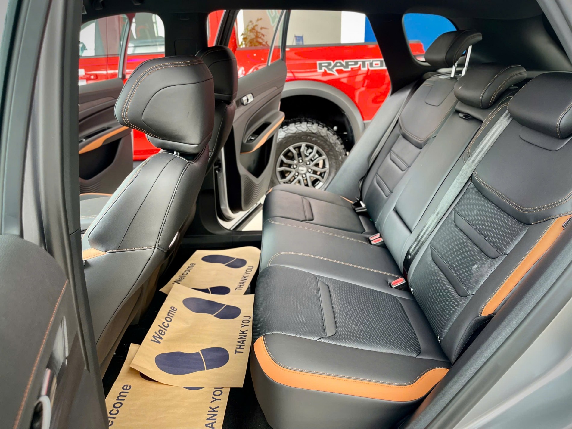 ford_territory_titanium_x_2025_-_noi_that_6