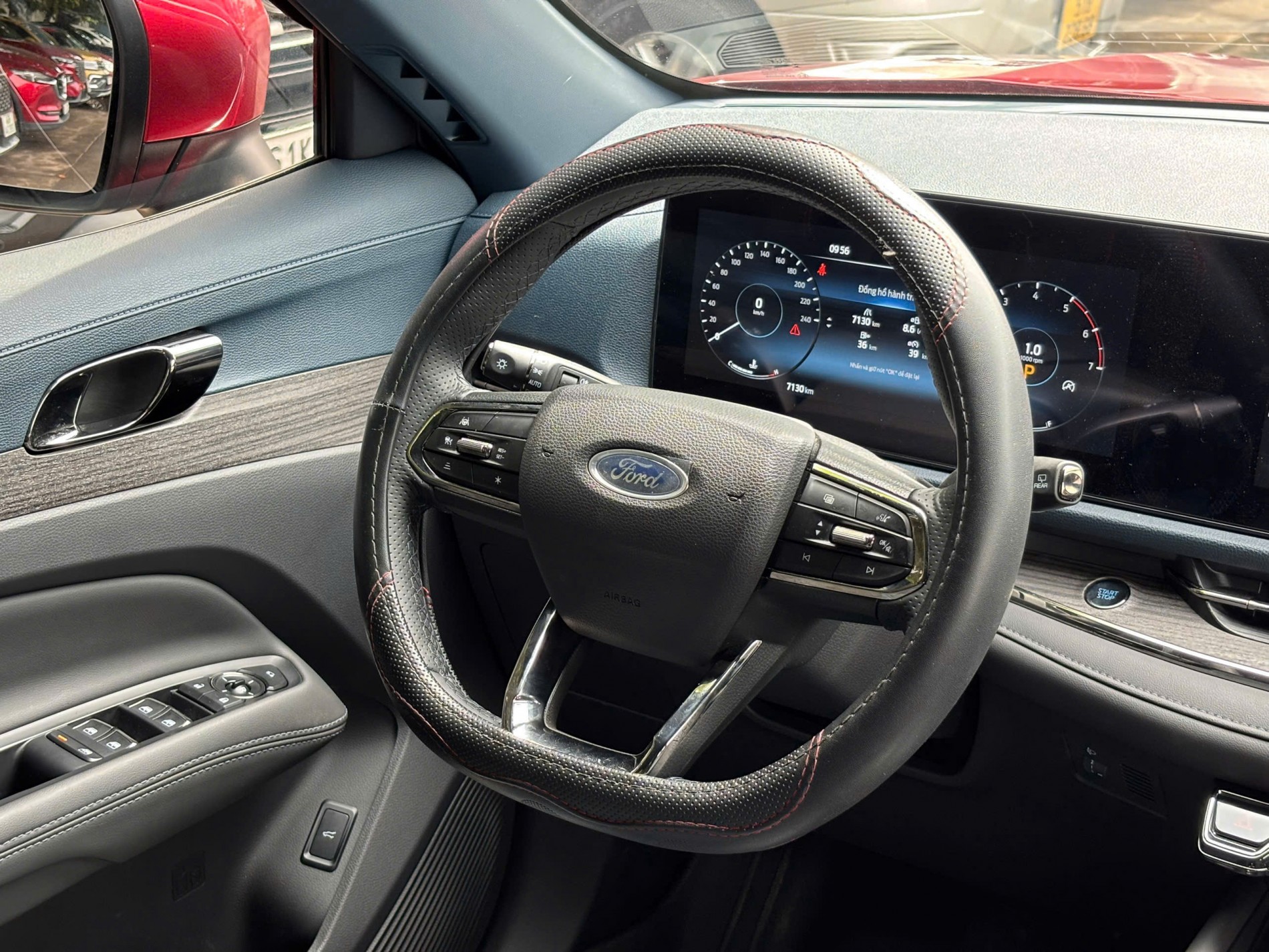 ban_xe_cu_ford_territory_x_xe_ford_cu_chinh_hang_9