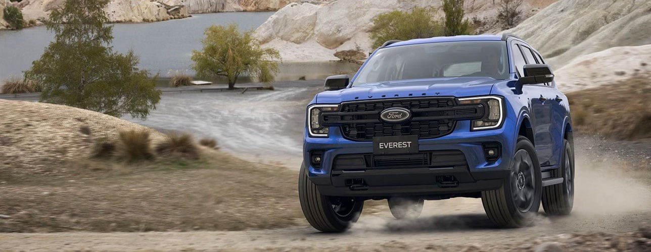 gia_xe_everest_2025_suc_manh_fordbinhtrieu_1