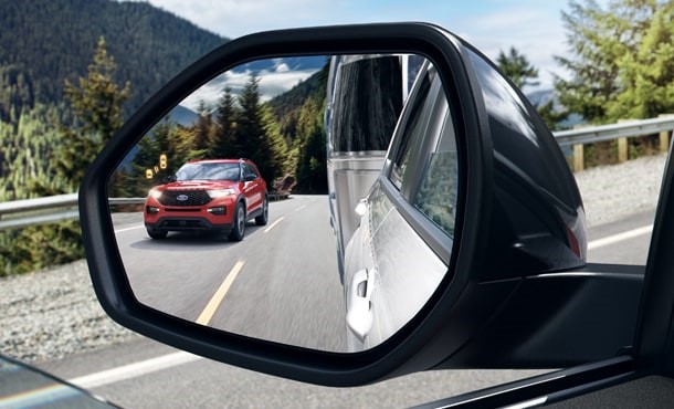 gia_xe_ford_explorer_2025_33