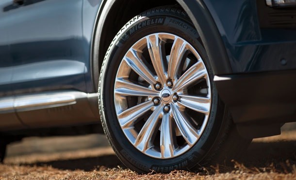 gia_xe_ford_explorer_2025_34