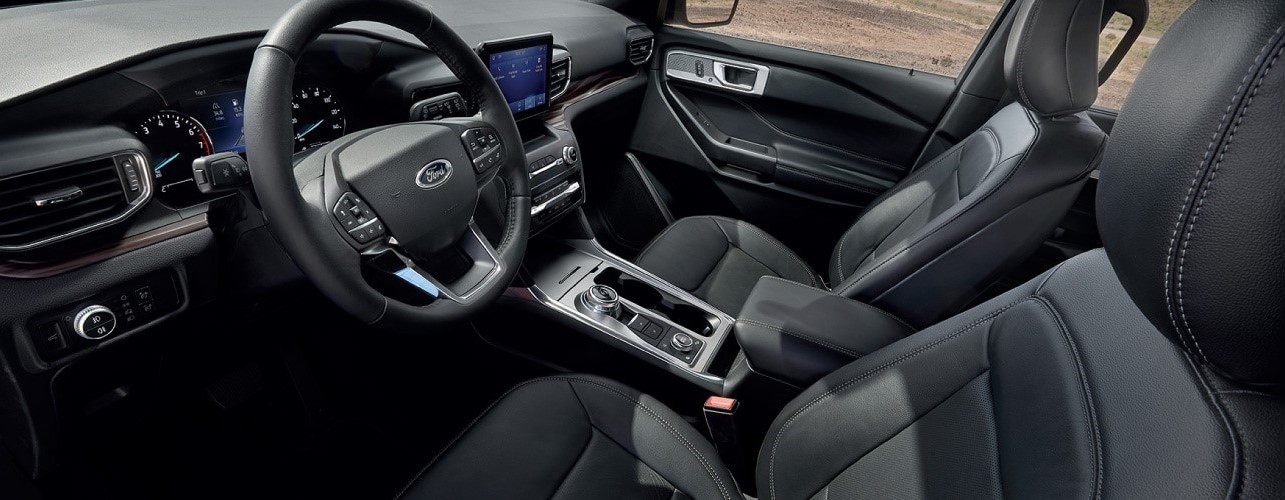 gia_xe_ford_explorer_2025_35