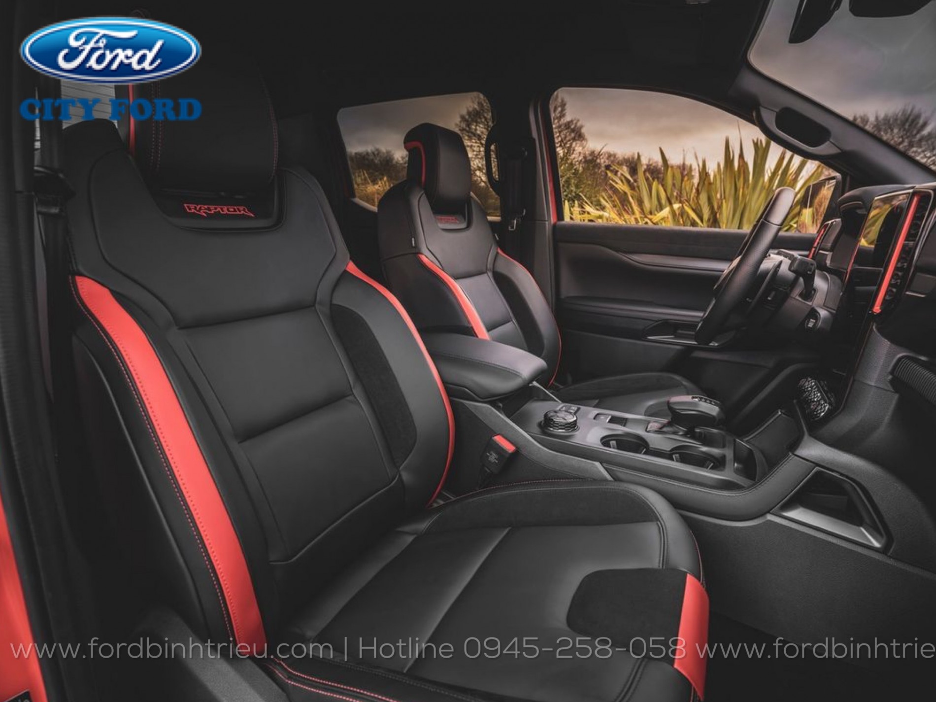 gia_xe_ford_raptor_2025_noi_that_1